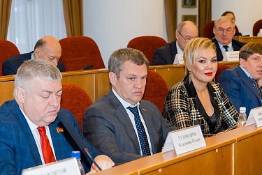 Бюджет области на будущий год и два последующих – принят